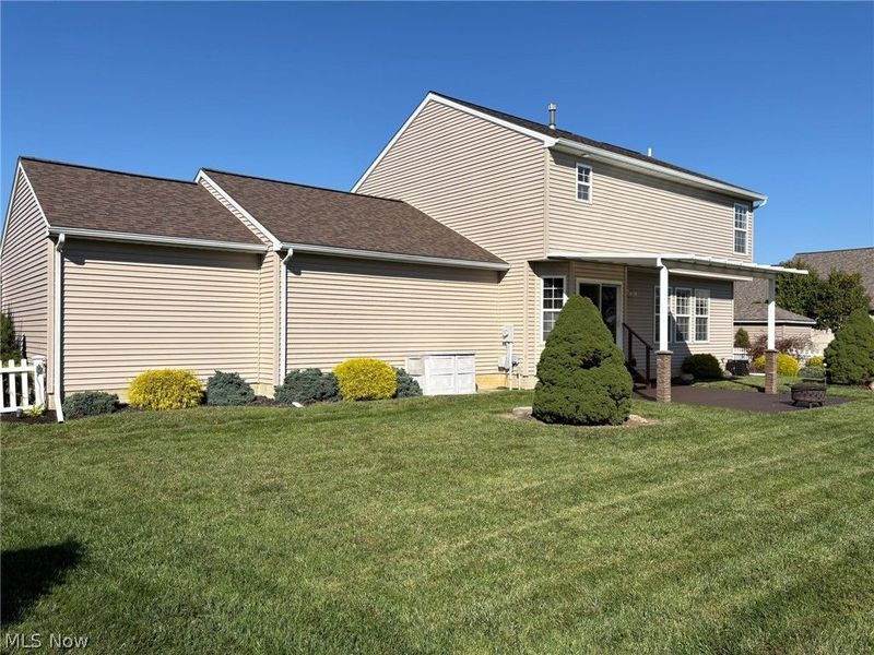 203 Rivers Edge Drive , Amherst, OH 44001 Photo 23