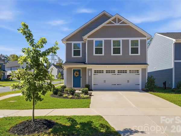 2014 Silver Creek Road, Charlotte, NC 28214