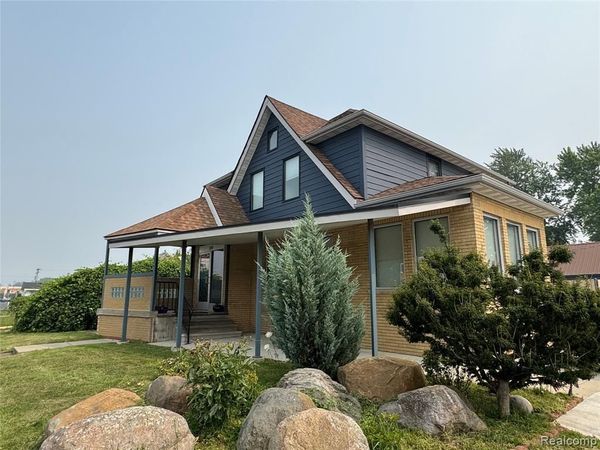2349 Washtenaw Avenue, Ypsilanti, MI 48197