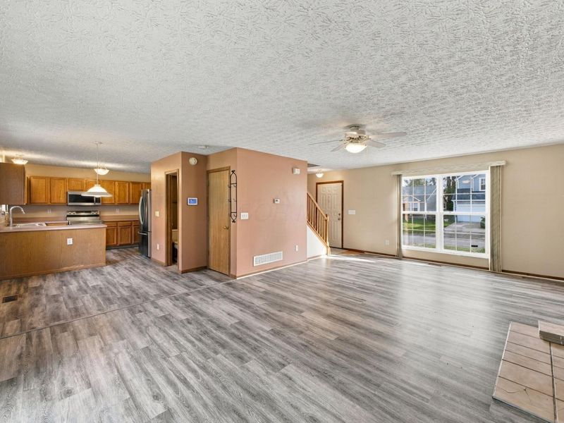 4306 Portobello Drive , Columbus, OH 43230 Photo 6