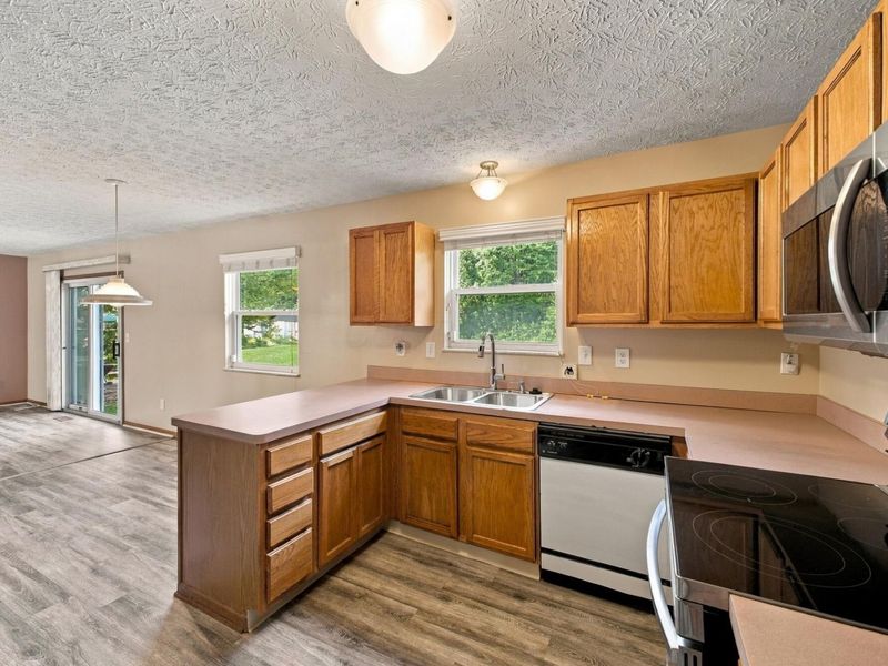 4306 Portobello Drive , Columbus, OH 43230 Photo 9