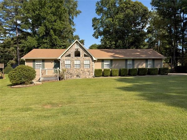 518 Club Valley Drive , Mcdonough, GA 30281