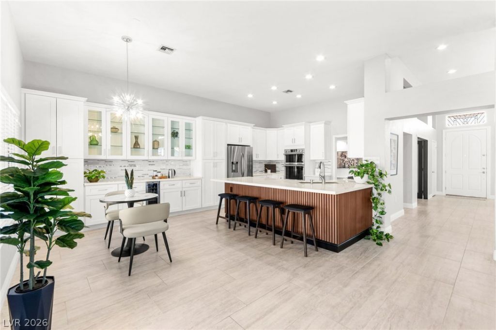 2900 Crown Ridge Drive , Las Vegas, NV 89134