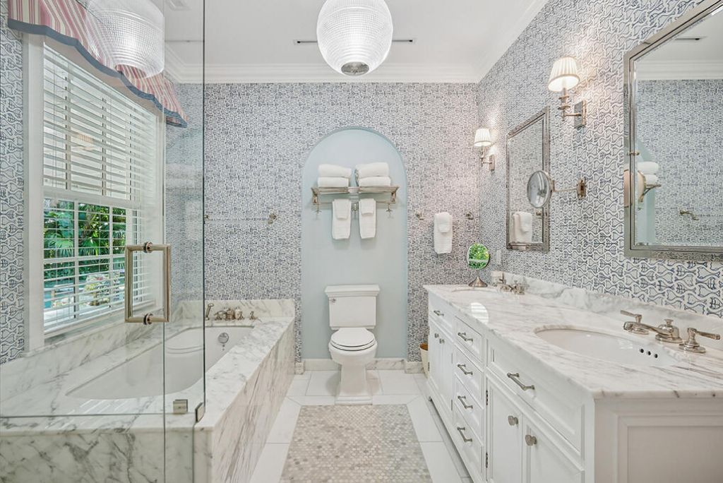 261 El Dorado Lane, Palm Beach, FL 33480 Photo