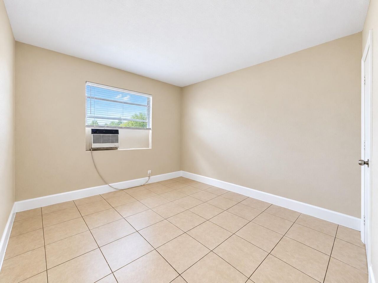 1010 9th Street, Unit 6, West Palm Beach, FL 33401 Photo