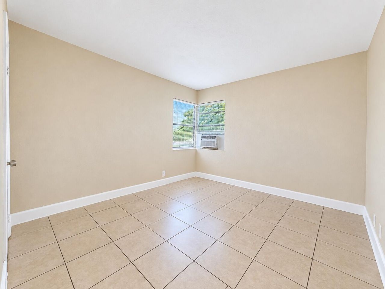 1010 9th Street, Unit 6, West Palm Beach, FL 33401 Photo