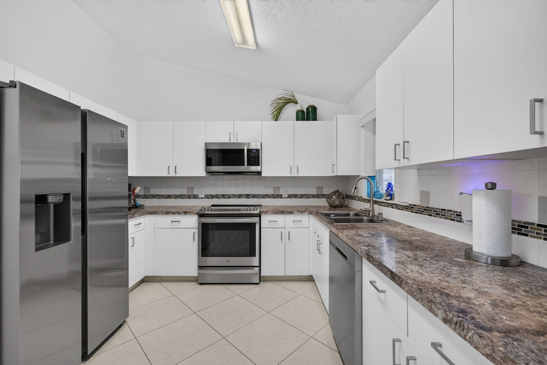 1060 NW Tuscany Drive, Port Saint Lucie, FL 34986 Photo