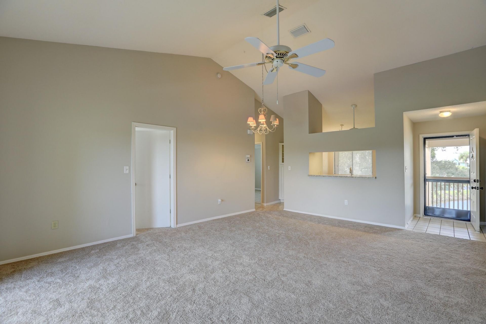 5685 Marina Drive, Unit 4, Sebastian, FL 32958 Photo
