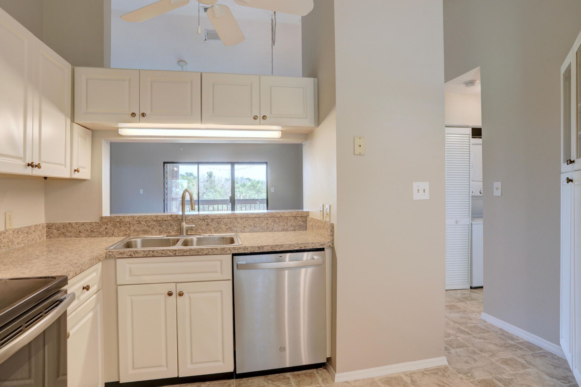 5685 Marina Drive, Unit 4, Sebastian, FL 32958 Photo