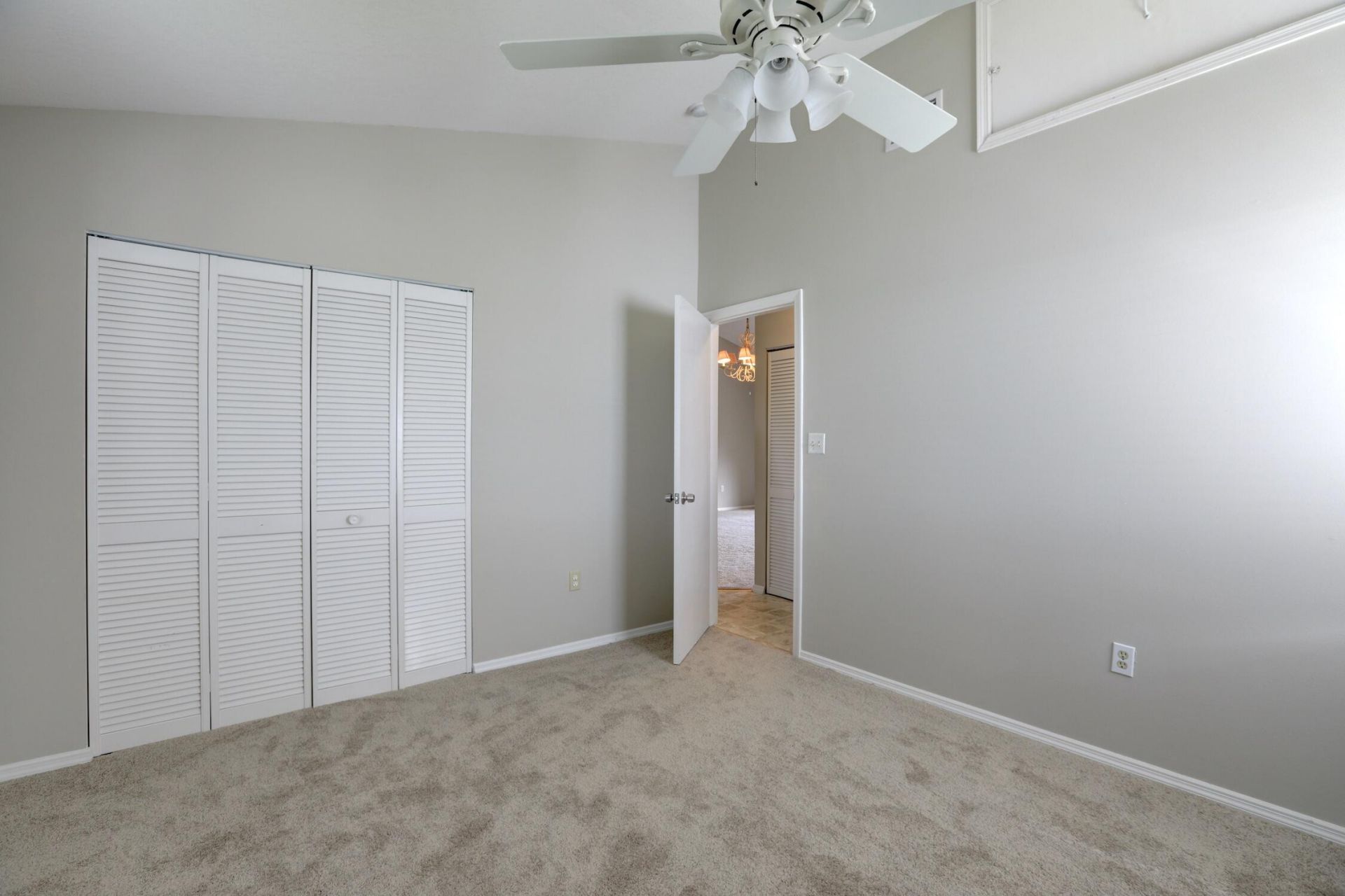 5685 Marina Drive, Unit 4, Sebastian, FL 32958 Photo