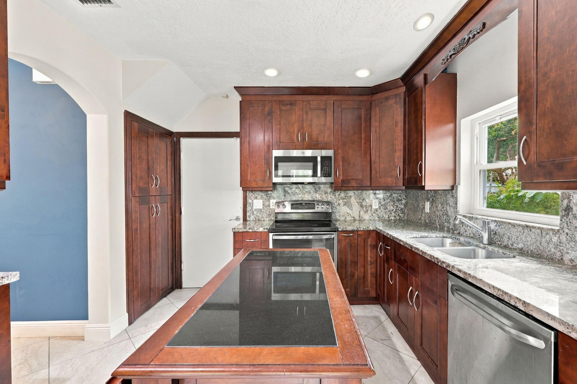 3601 Wilderness Way, Coral Springs, FL 33065 Photo