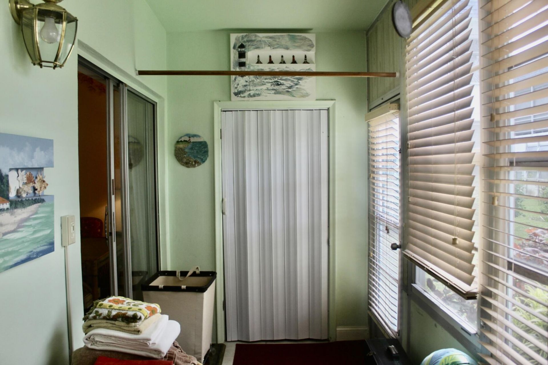 2440 Lake Osborne Drive, Unit 105, Lake Worth Beach, FL 33461 Photo