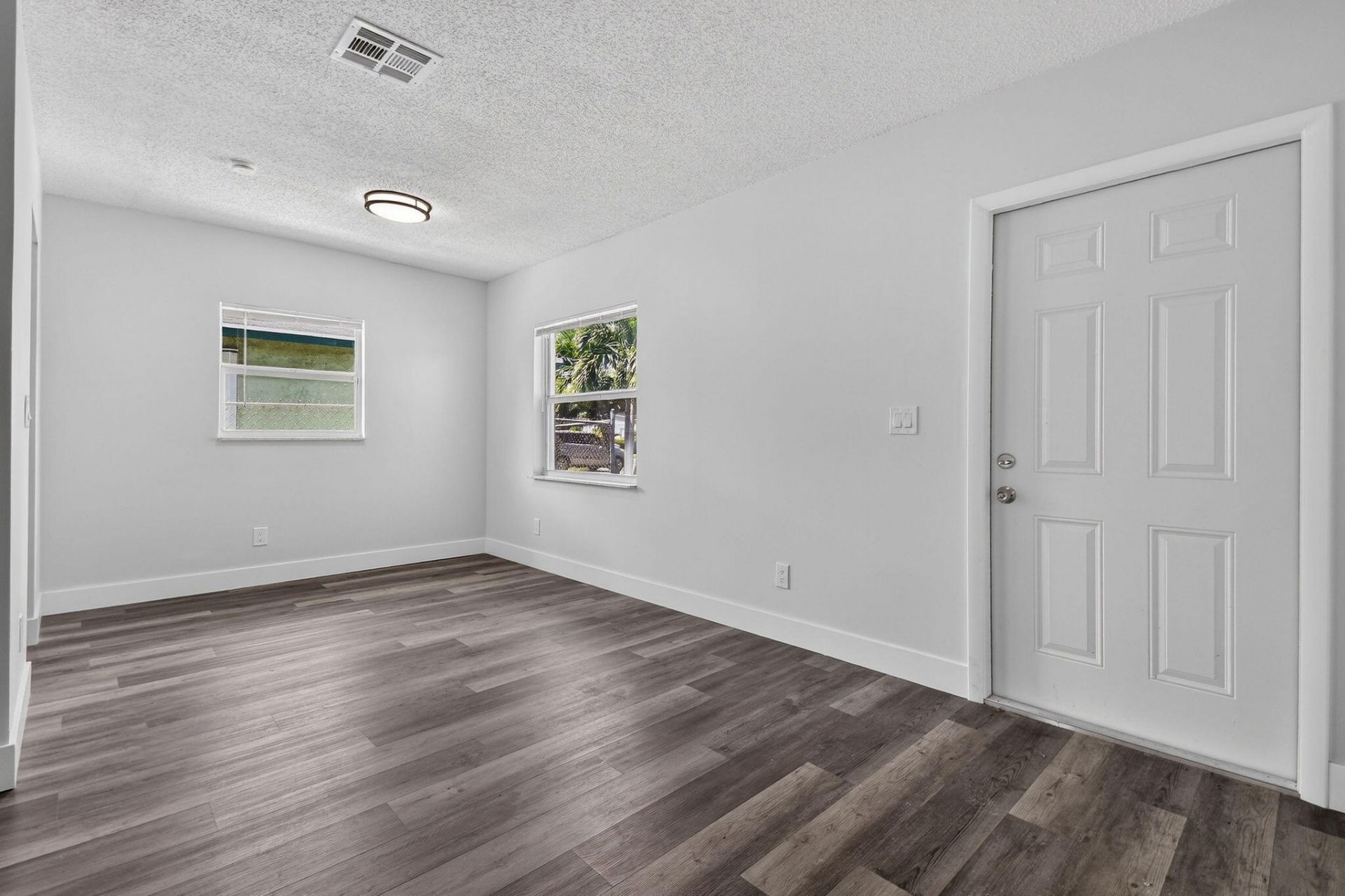 1025 W 7th Street, Riviera Beach, FL 33404 Photo