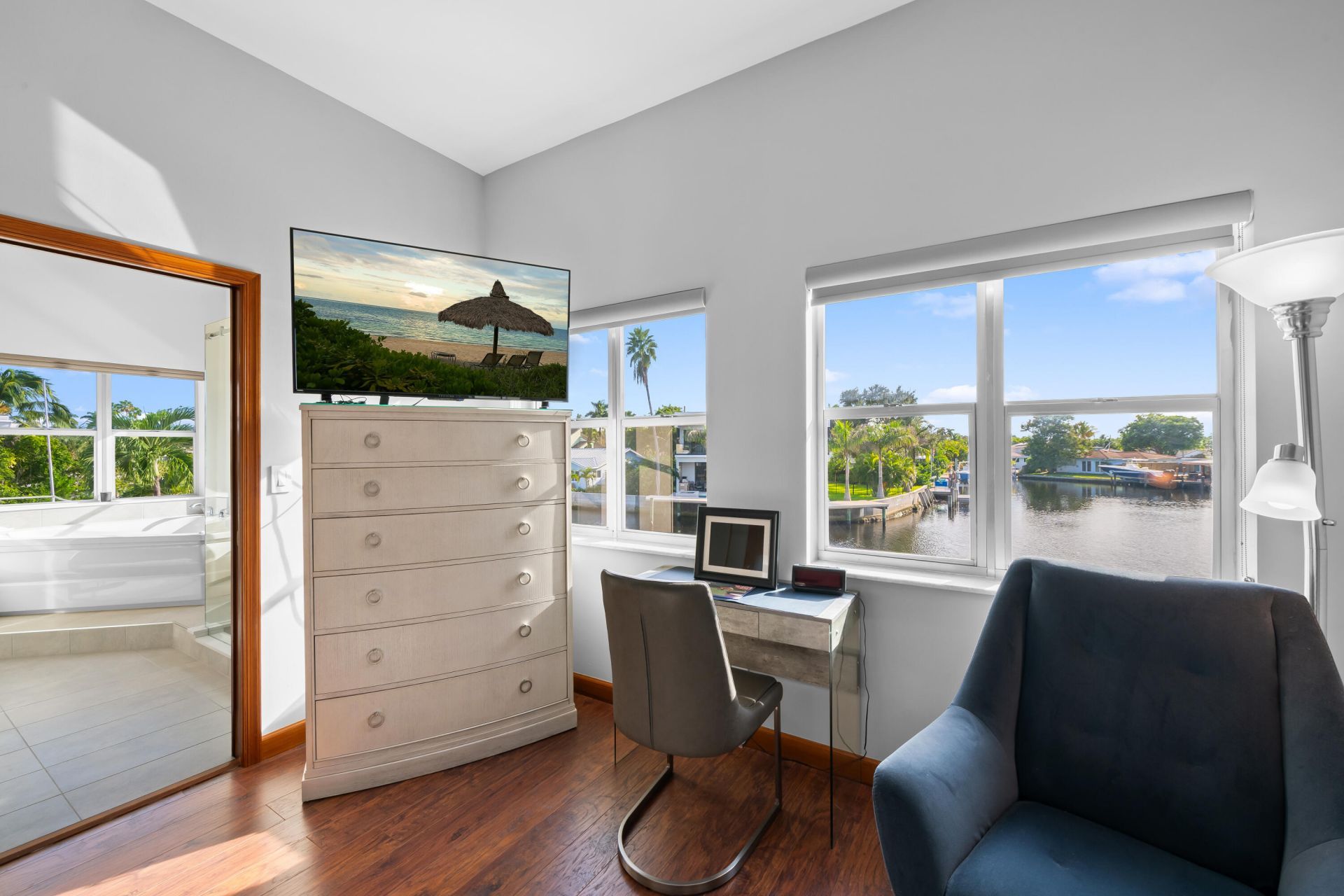 2108 NE 24th Street, Wilton Manors, FL 33305 Photo
