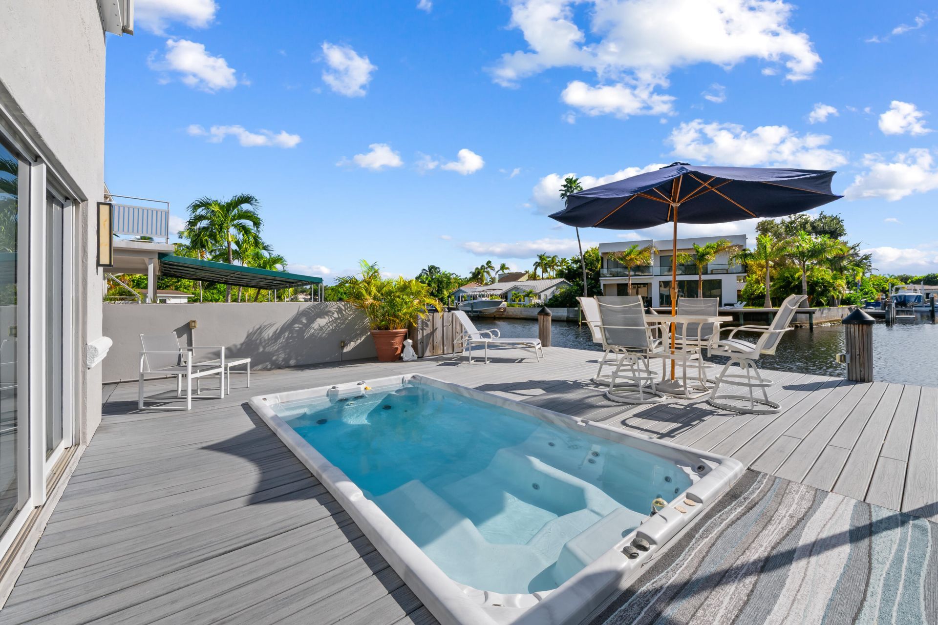 2108 NE 24th Street, Wilton Manors, FL 33305 Photo