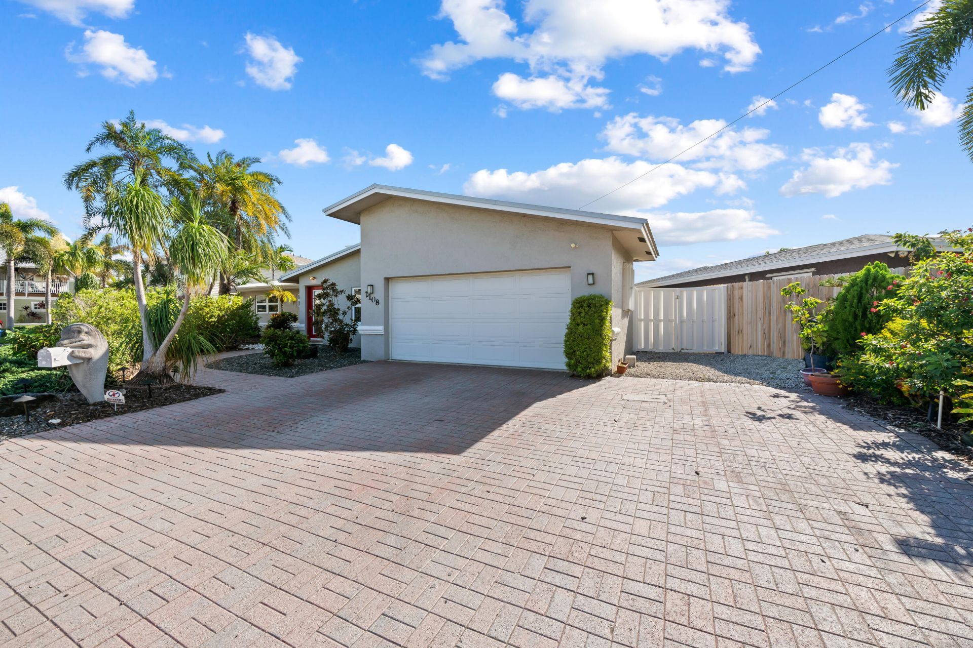 2108 NE 24th Street, Wilton Manors, FL 33305 Photo