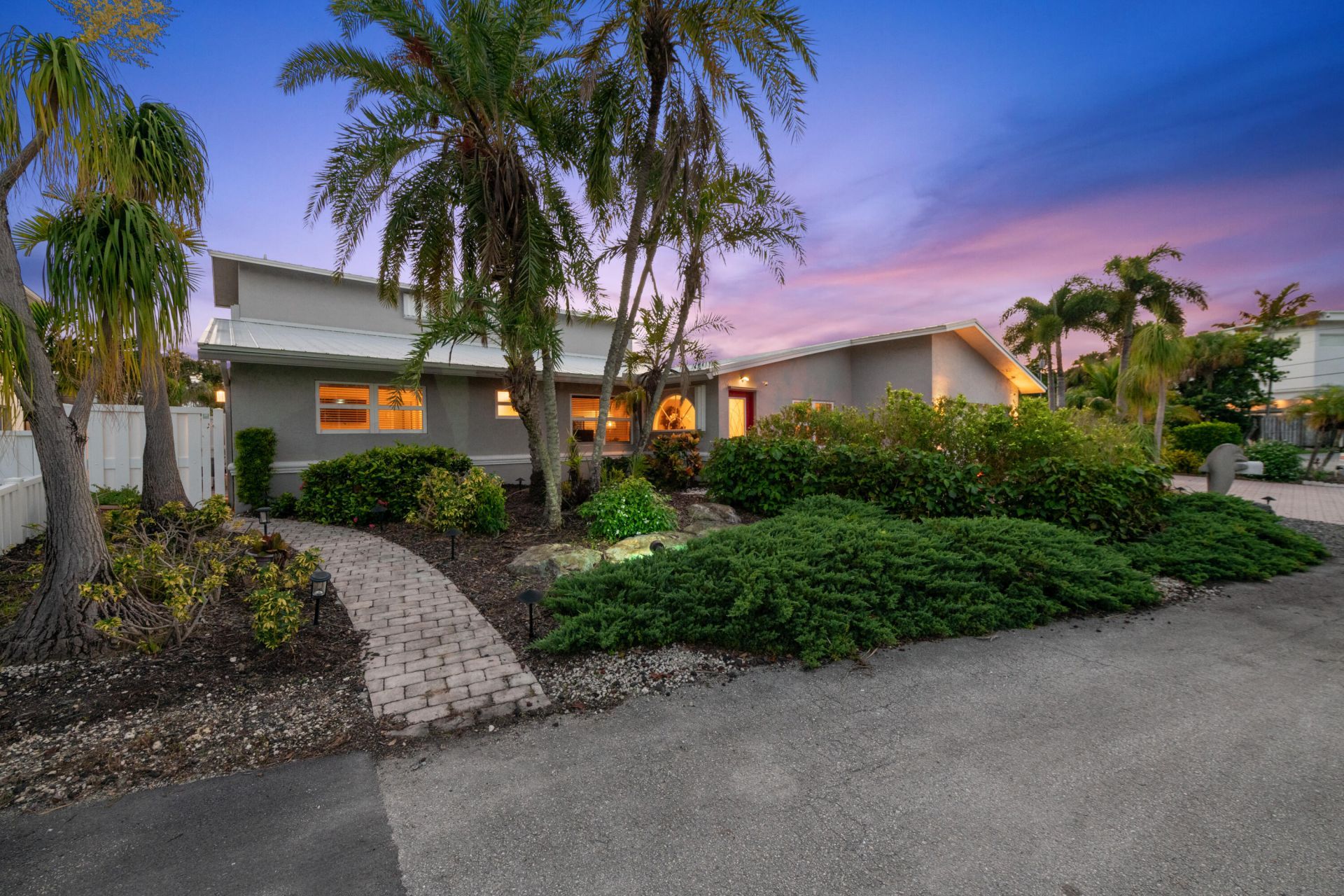 2108 NE 24th Street, Wilton Manors, FL 33305 Photo