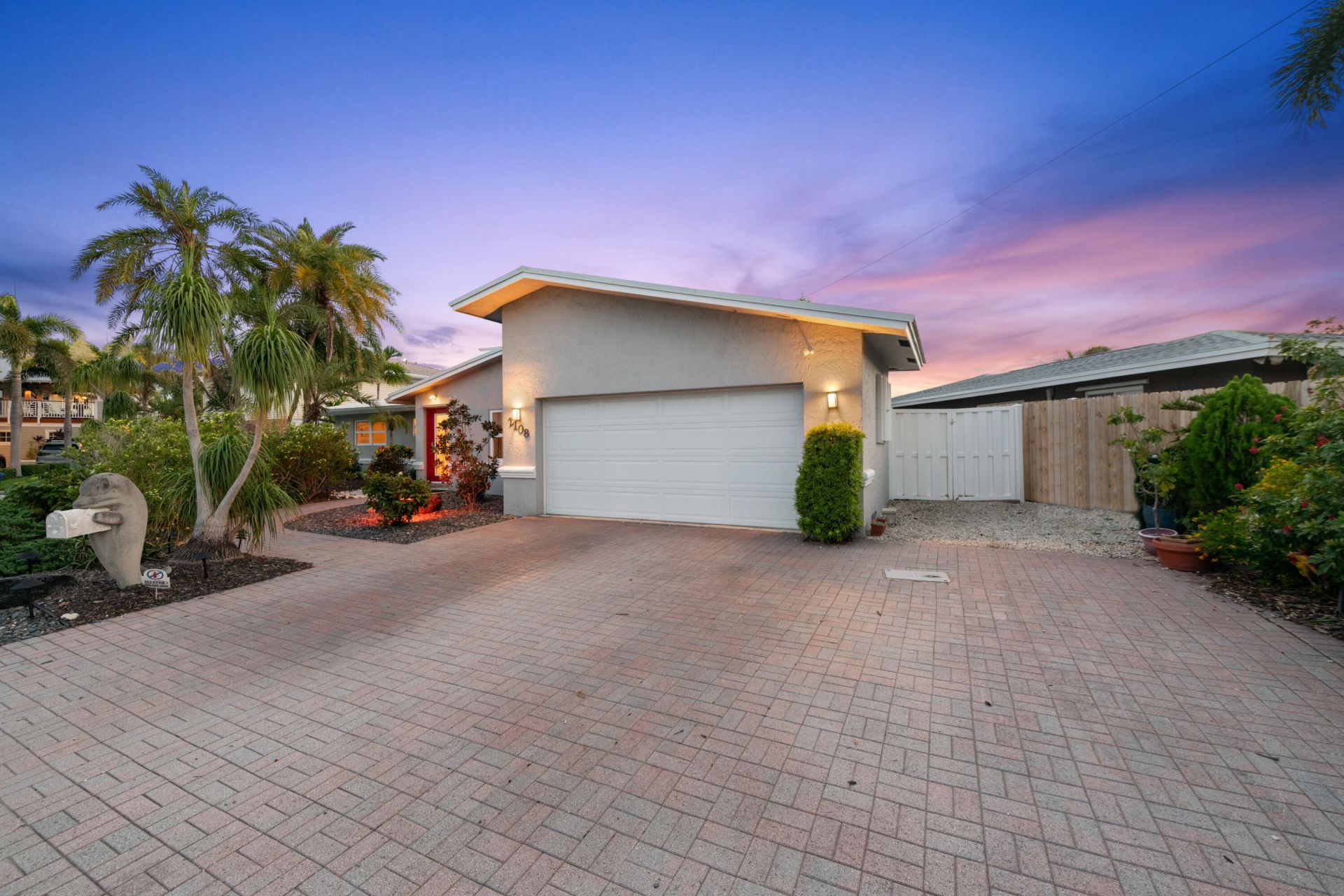 2108 NE 24th Street, Wilton Manors, FL 33305 Photo
