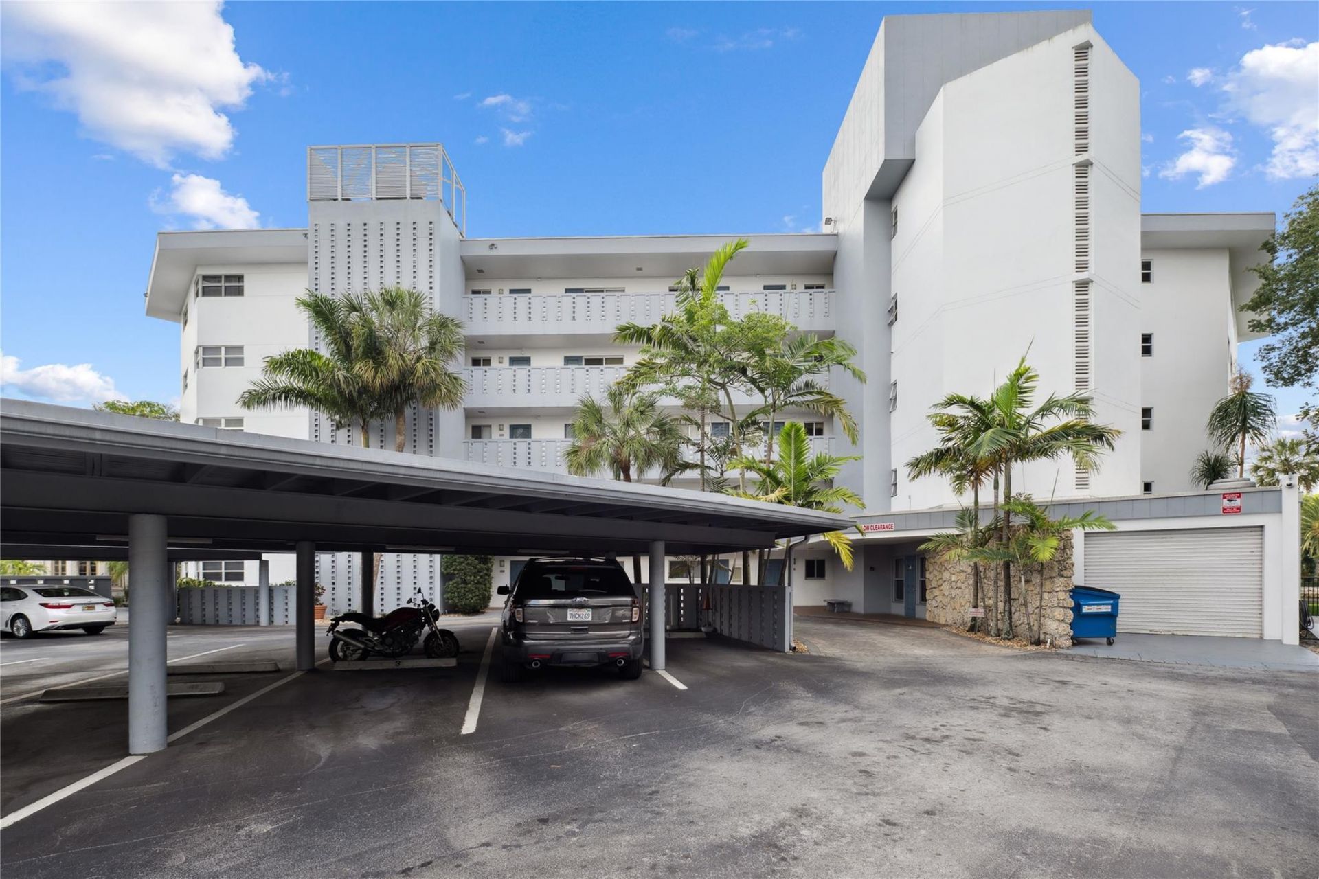 818 SE 4th Street, Unit 201, Fort Lauderdale, FL 33301 Photo