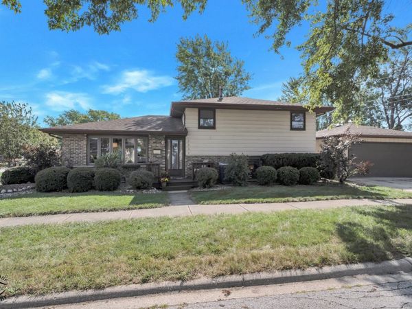 7531 170th Street , Tinley Park, IL 60477