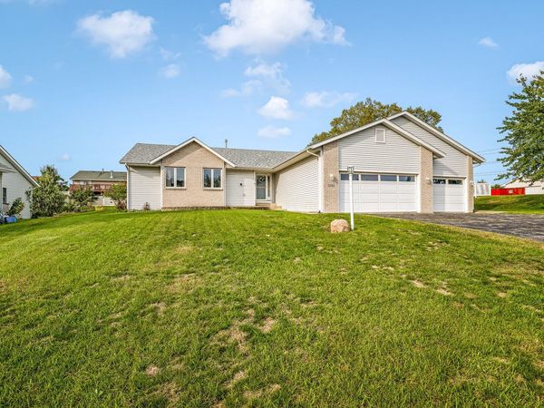 5394 Painted Pony Lane , Loves Park, IL 61111