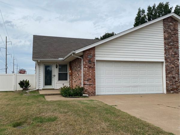 11022 S 85th East Avenue , Unit B, Bixby, OK 74133