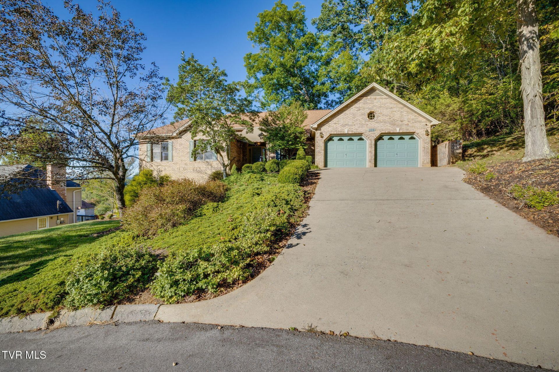 109 White Hawk Way, Kingsport, TN 37663 Main Photo