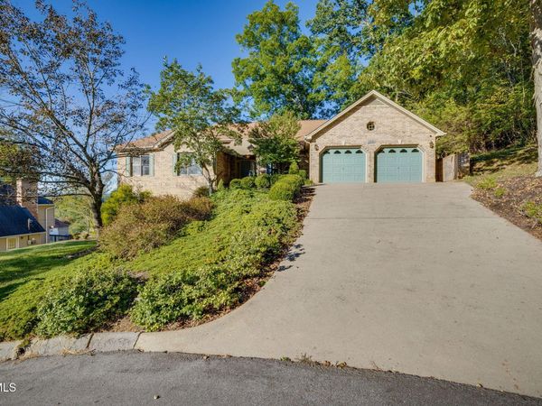 109 White Hawk Way, Kingsport, TN 37663