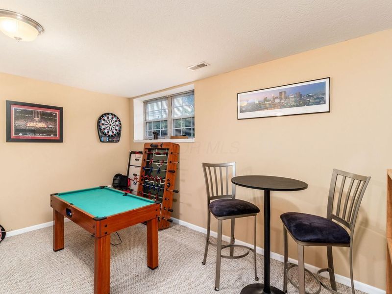 6358 Needletail Road, Unit 27, Columbus, OH 43230 Photo 22