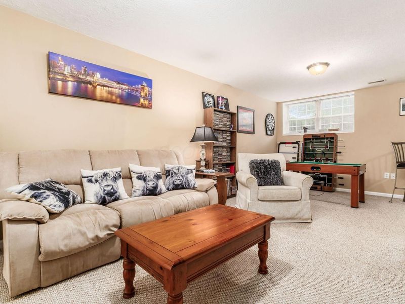 6358 Needletail Road, Unit 27, Columbus, OH 43230 Photo 24
