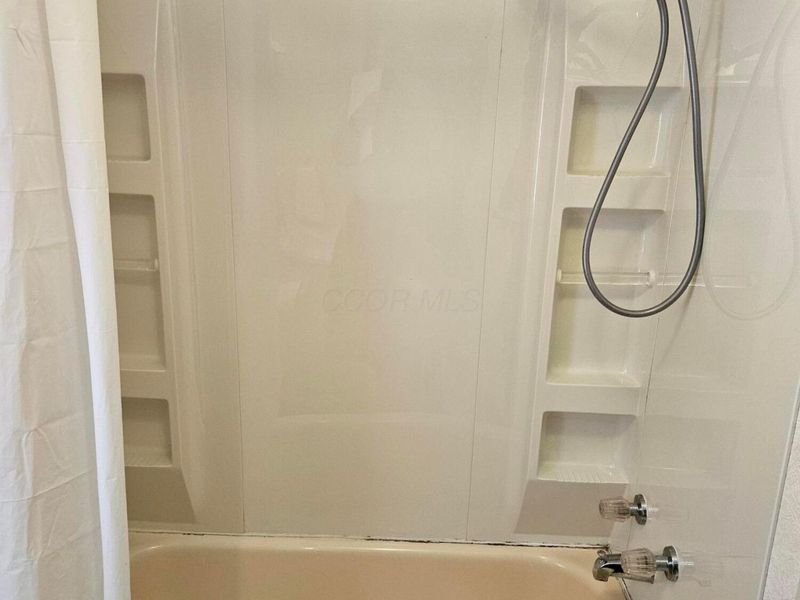1570 E Main Street , Unit 61, Lancaster, OH 43130 Photo 33
