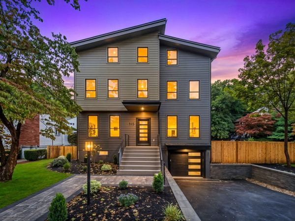 115 Winchester Rd, Arlington, MA 02474