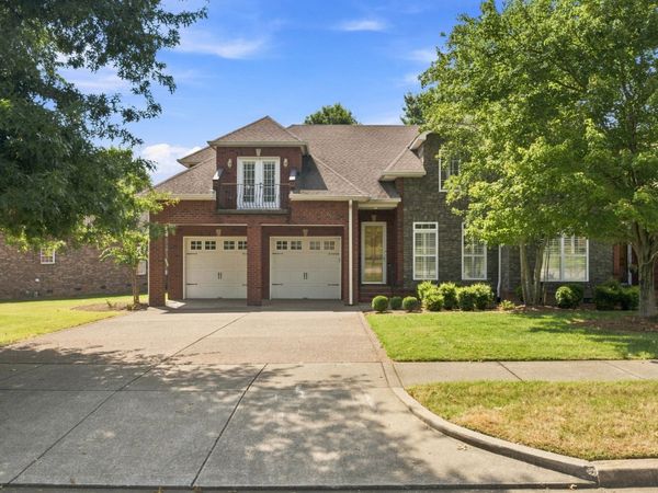 148 Tara Ln , Goodlettsville, TN 37072