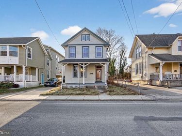 26 WATERLOO AVENUE, BERWYN, PA 19312