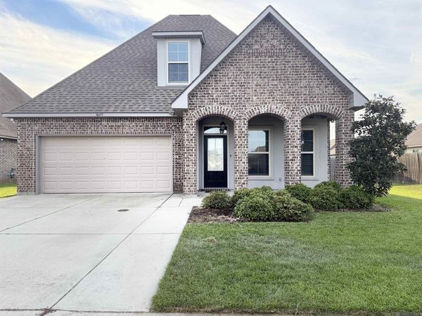 16477 Alexis Ave, Prairieville, LA 70769
