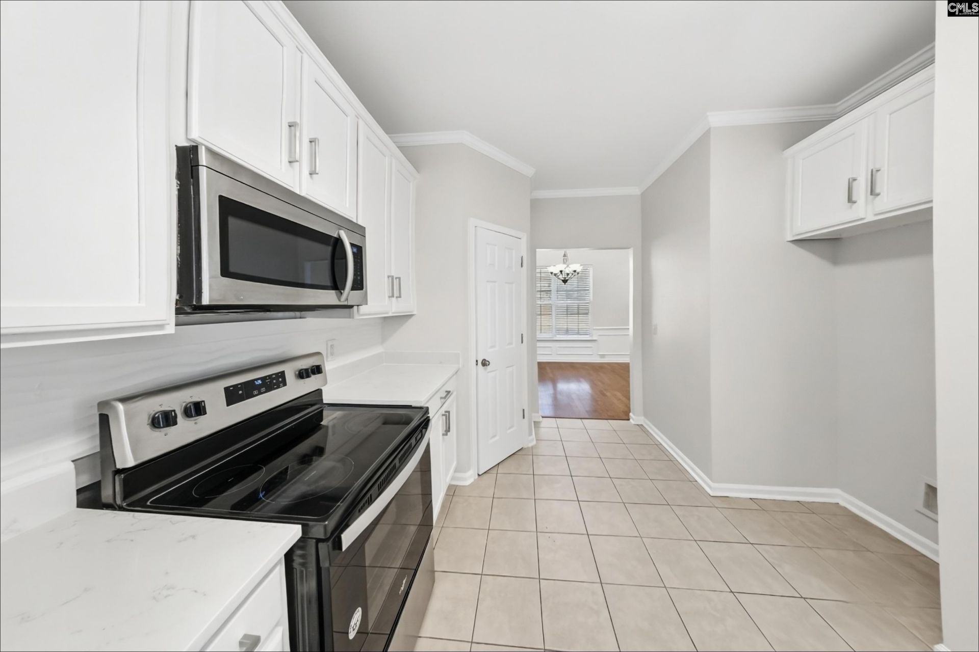 418 Abbeydale Way Photo 7