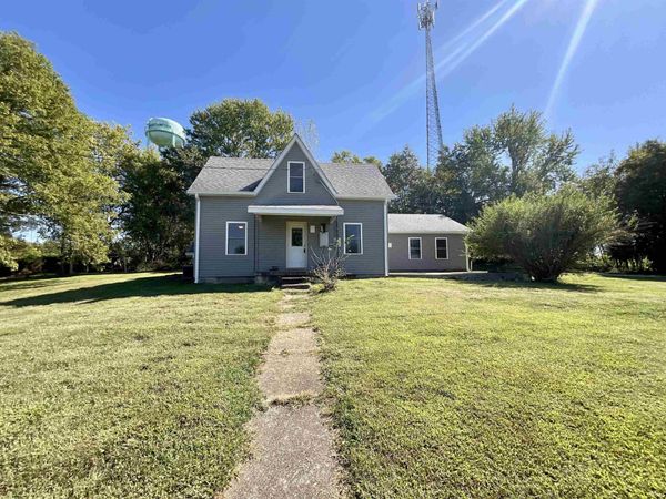 317 Center Street, Worthington, IN 47471
