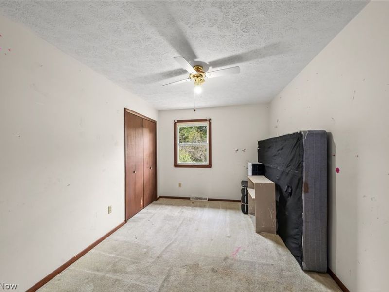 620 Ophelia Street, Newton Falls, OH 44444 Photo 11