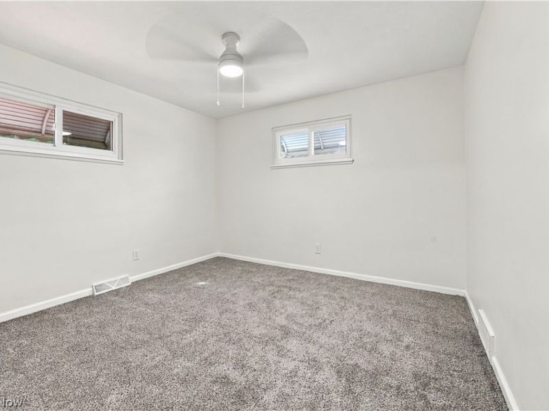 4929 E 81 Street, Garfield Heights, OH 44125 Photo 20