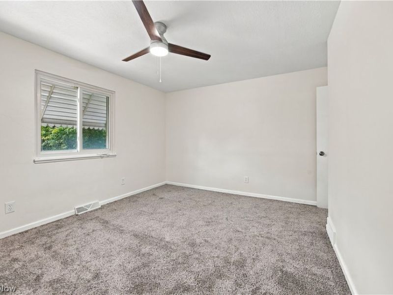 4929 E 81 Street, Garfield Heights, OH 44125 Photo 27