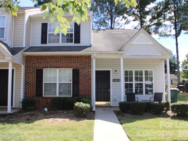 11630 Retriever Way , Charlotte, NC 28269