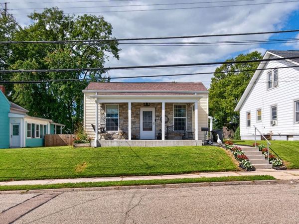 215 S Sycamore Street, Harrison, OH 45030