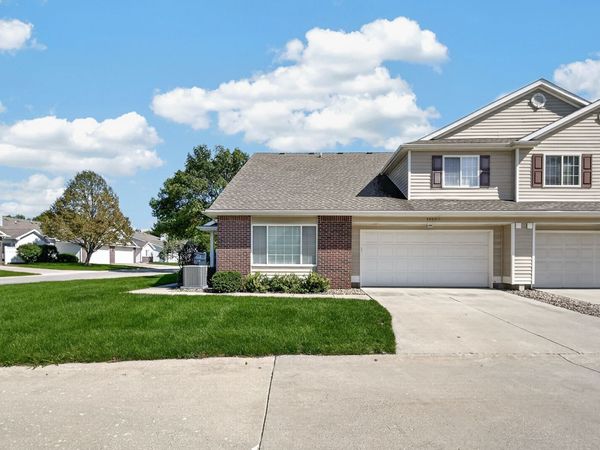 5404 Longview Court, Unit 3, Johnston, IA 50131