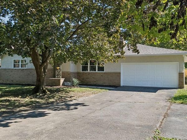 1000 McNaughten Road, Columbus, OH 43213