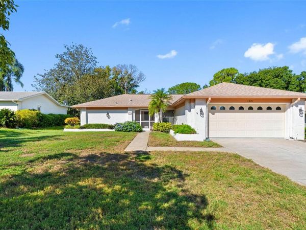 1681 MACDONNELL COURT , PALM HARBOR, FL 34684