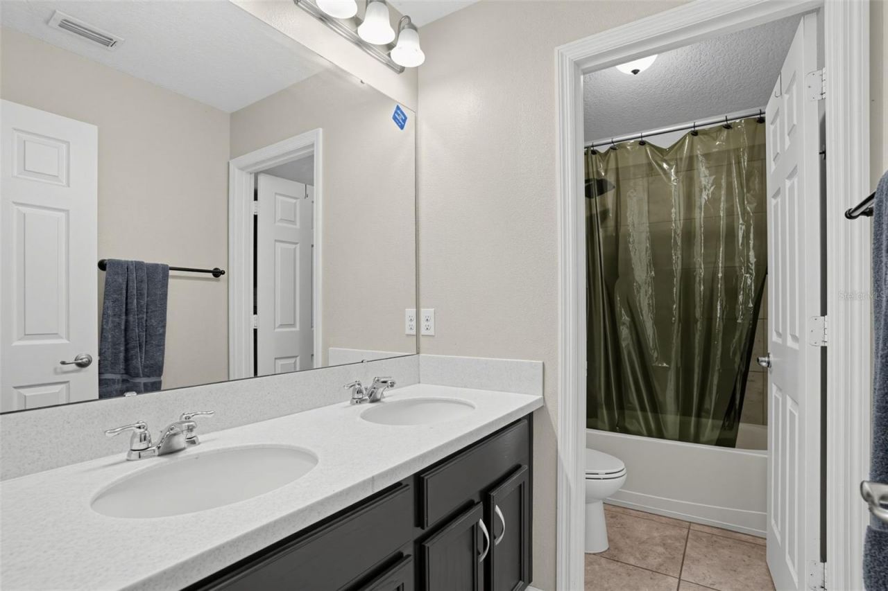 2612 Waterline Street , Kissimmee, FL 34743 Photo