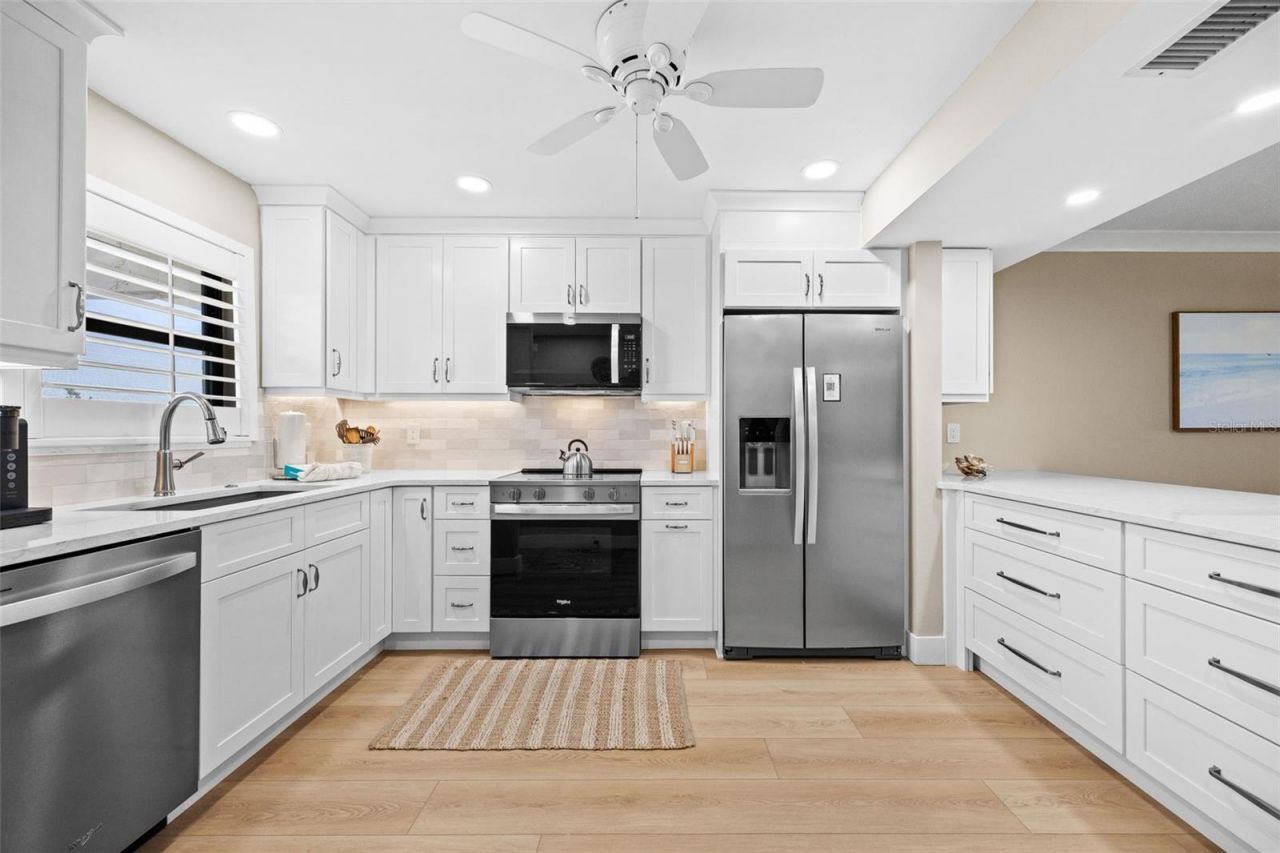 2737 W Gulf Drive , Unit 225, Sanibel, FL 33957 Photo