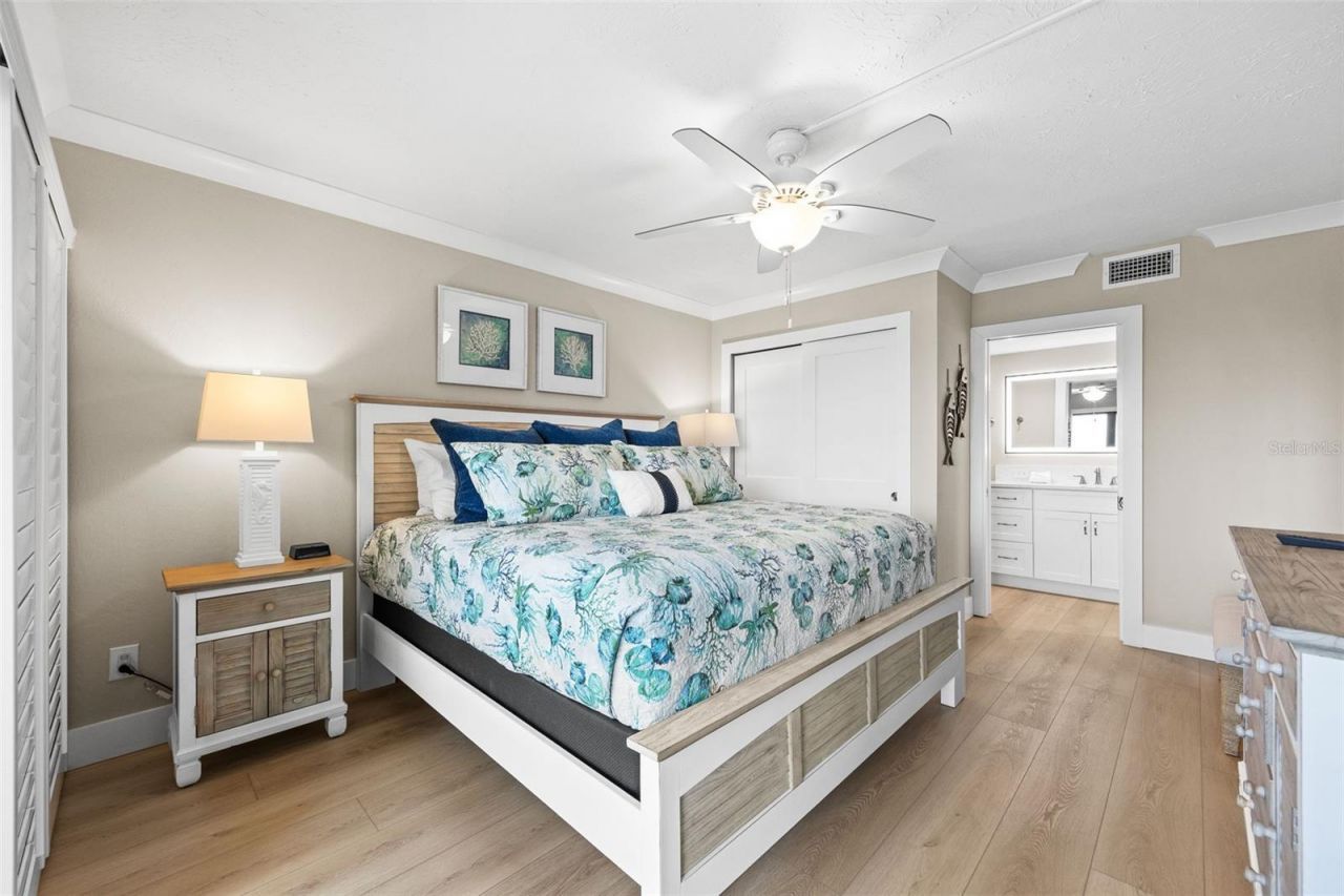 2737 W Gulf Drive , Unit 225, Sanibel, FL 33957 Photo