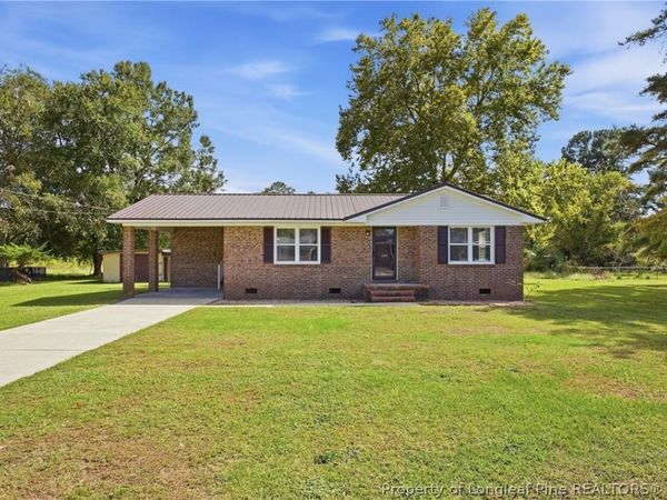109 E Walnut Street, Bladenboro, NC 28320