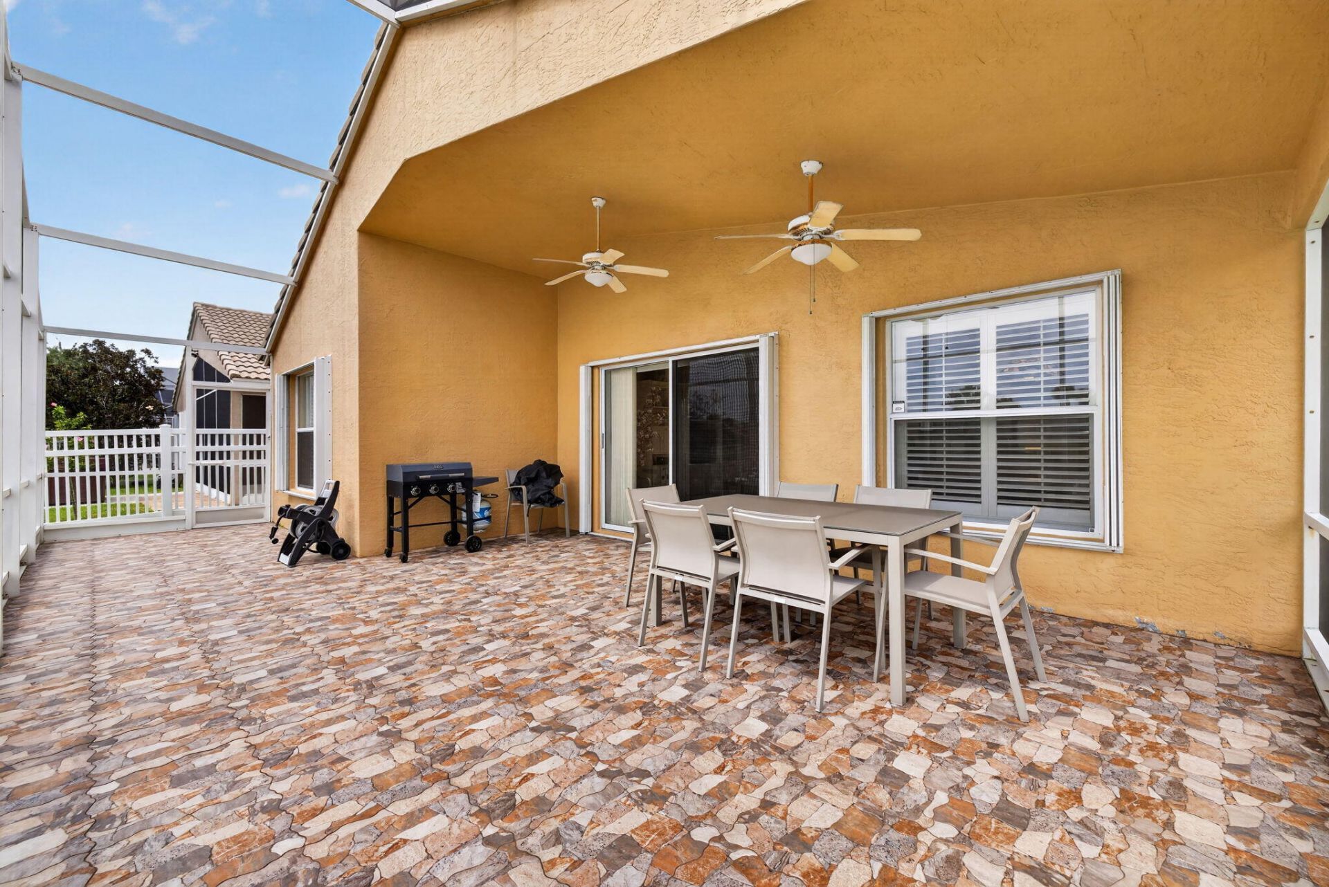 827 NW Greenwich Court, Port Saint Lucie, FL 34983 Photo